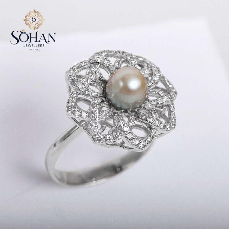Bahraini Luminous Desert Ring 2