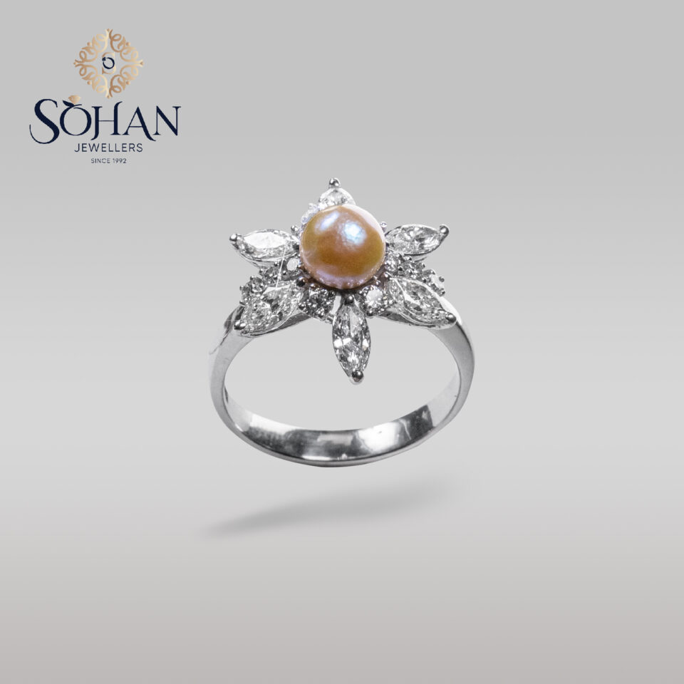 Bahraini Mystic Lotus Ring