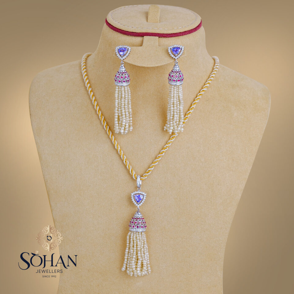 Bahraini Tanzanite Tide Jewelry Set
