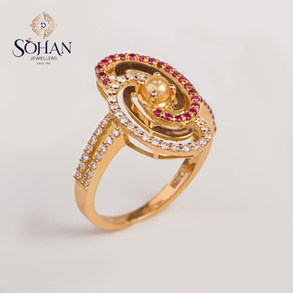 Bahraini Sapphire Spiral Ring