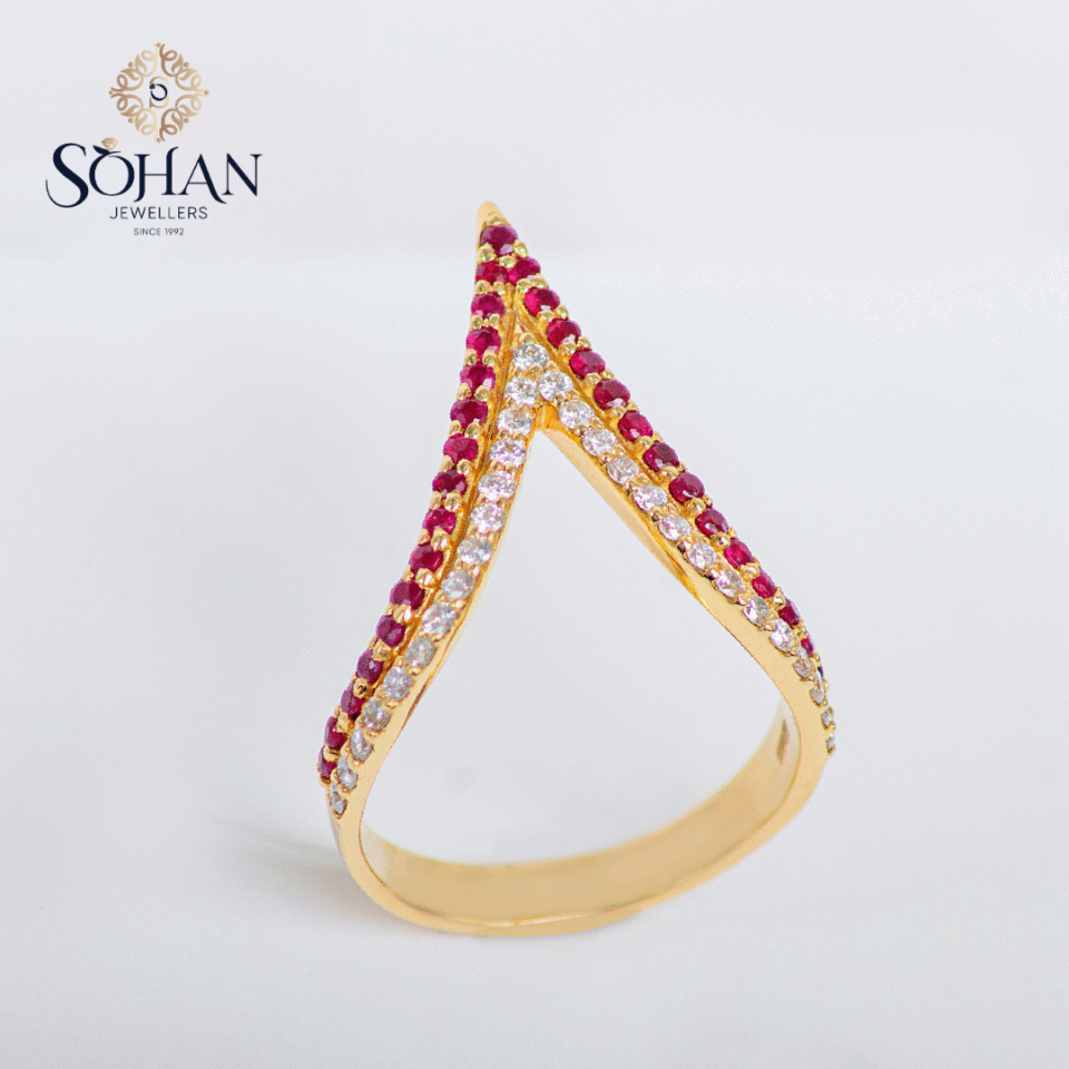 Bahraini Scarlet Flame Ring